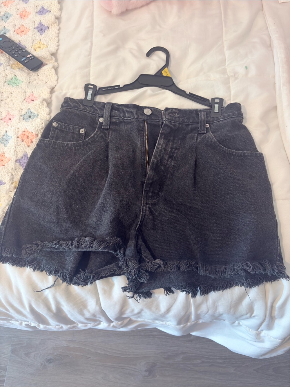 Vintage Black Washed Frayed Hem High-Rise Denim Shorts